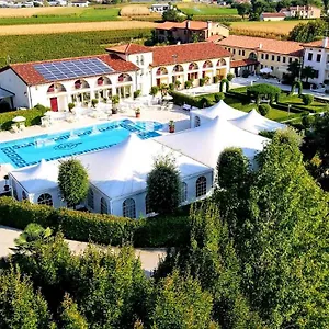 Serena Country house