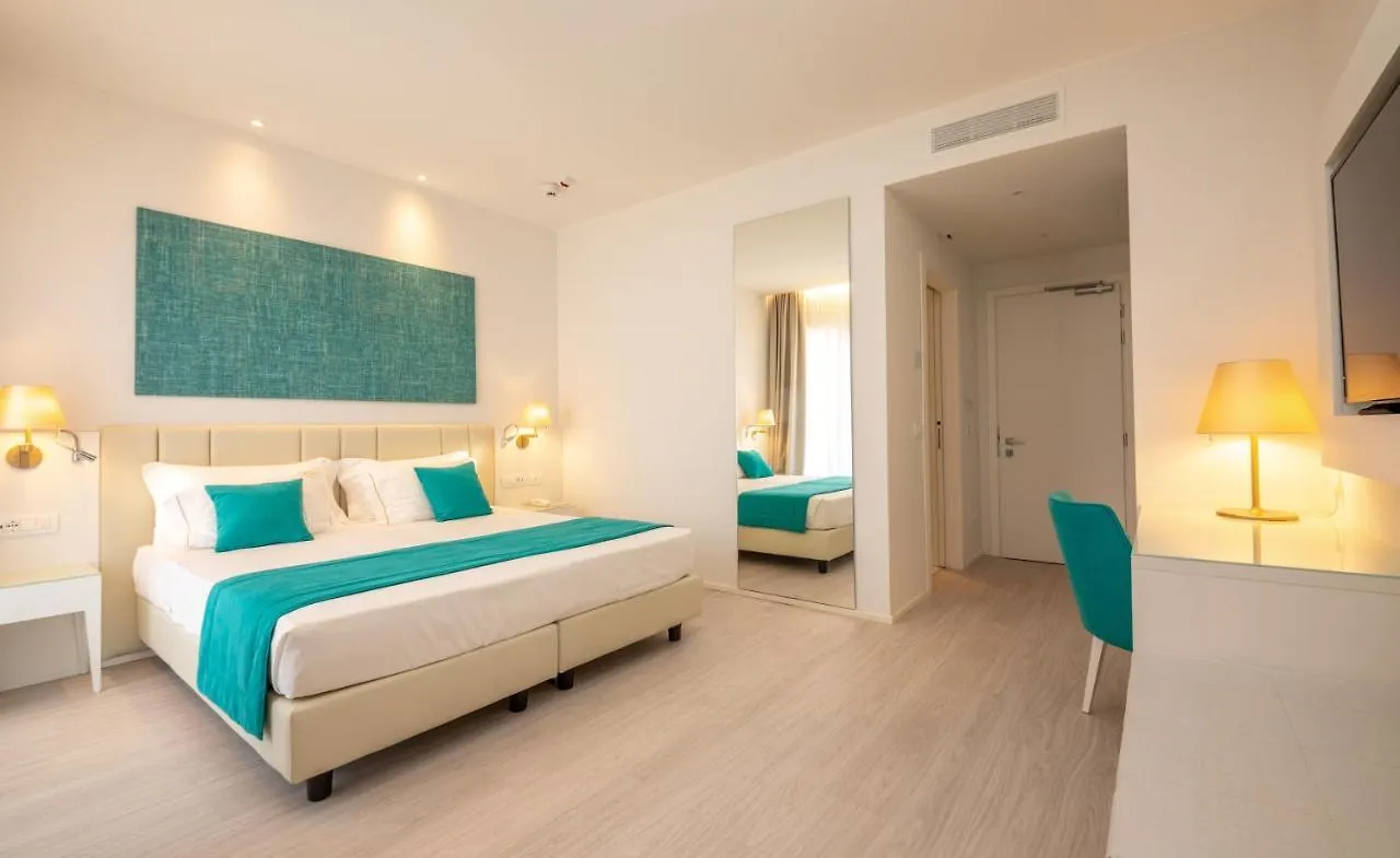 Hotel Imperia 리도 디 예솔로