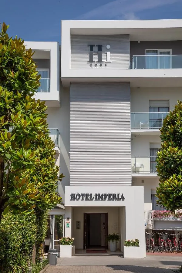 Hotel Imperia 리도 디 예솔로 3*,  이탈리아